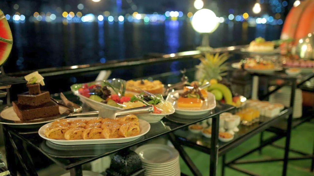 الفندق جراند نايل تاور - القاهرة